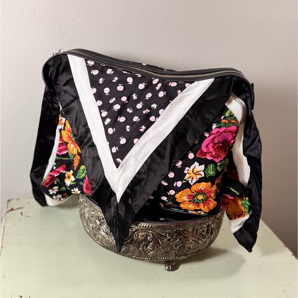 3.1 Phillip Lim Scarf Clutch - Picture 5 of 13